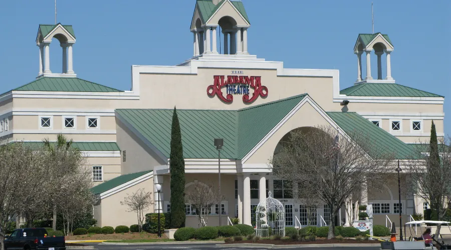 Live Shows & Dinner Entertainment