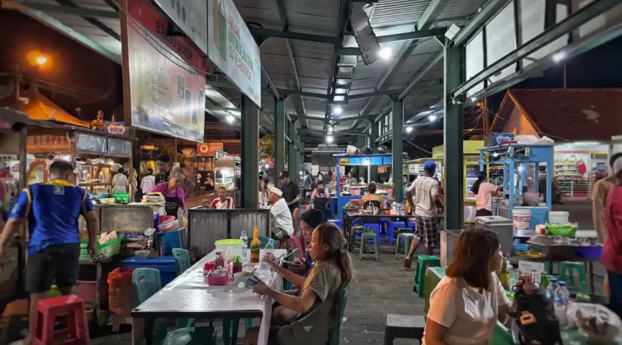 Markets & Local Experiences