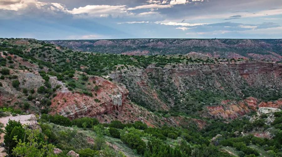 Natural Wonders & Outdoor Attractions