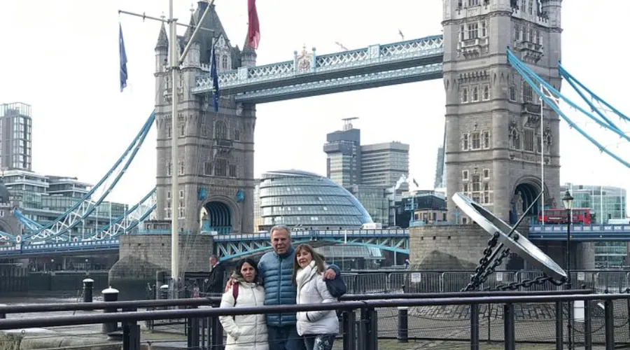 Can You Leave Heathrow During a Layover