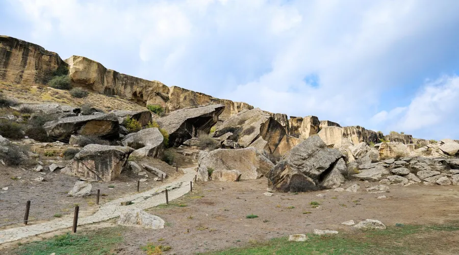 Gobustan & Mud Volcanoes Experience