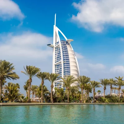 burj-al-arab-building-in-dubai-u